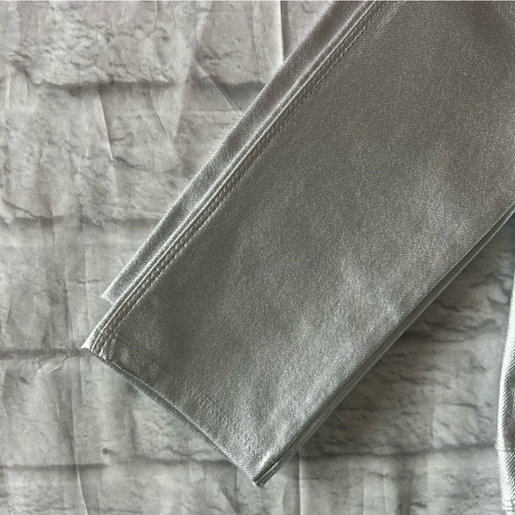 NWOT Metallic Silver Legging - Picture 2 of 9